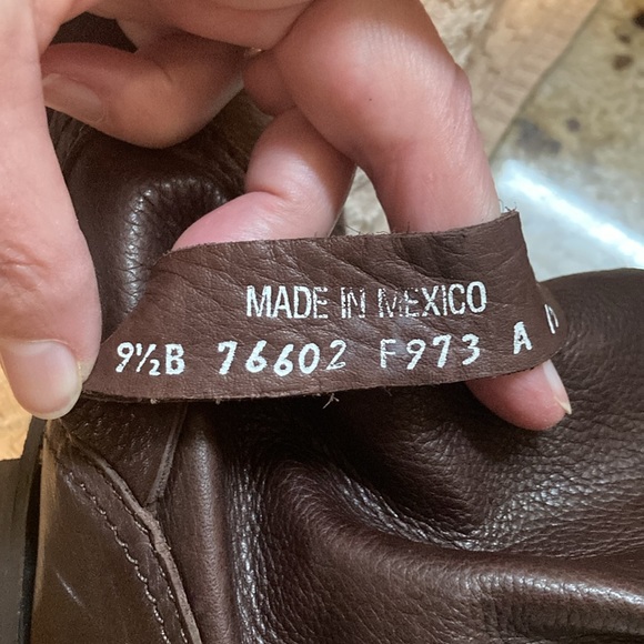 Veronica slouch Frye boot. Size 9.5 - Picture 3 of 7